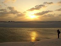 Pôr do sol - Lençóis Maranhense  por hjobrasil.com 