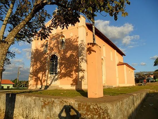 IGREJA DE N.SRA.DAS DORES-FOTO:EDSON DA ROCHA (EDIN - BITURI - MG