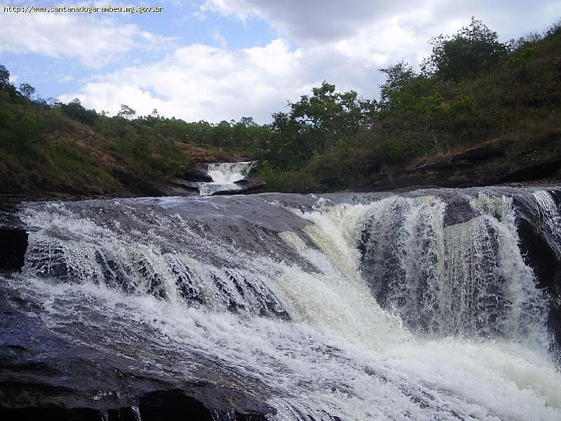 CACHOEIRA DO RIO CAPIVAR (Z FORTES)EM SANTANA DO GARAMBU - MG - SANTANA DO GARAMBU - MG