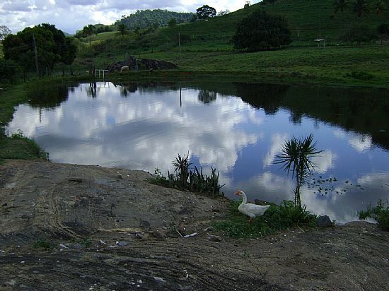 UBAPORANGA-MG-ENTARDECER NO LAGO-FOTO:MOHAMMADALBERTH - UBAPORANGA - MG