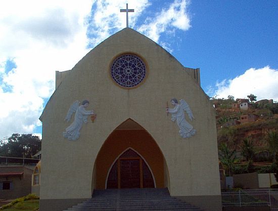 UBAPORANGA-MG-MATRIZ DE SO DOMINGOS DE GUSMO-FOTO:MOHAMMADALBERTH - UBAPORANGA - MG