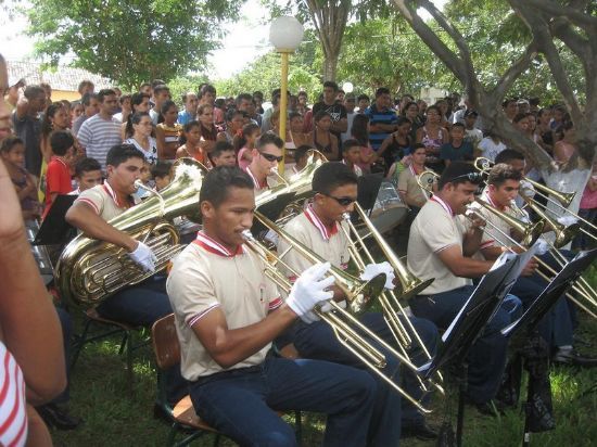 BANDA DE MUSICA DA CIDADE..., POR LUIZA  CASTELO - NOSSA SENHORA DOS REMDIOS - PI