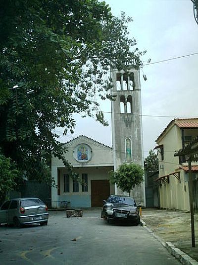 IGREJA NOSSA SENHORA DO PERPTUO SOCORRO 
 POR LUIZ AUGUSTO BARROSO  - CAMPOS ELSEOS - RJ