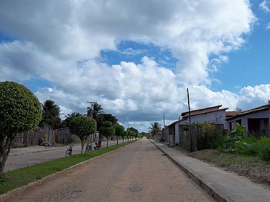 JANDARA-BA-AVENIDA DE ENTRADA DA CIDADE-FOTO:MARCOS S. ALVES - JANDARA - BA