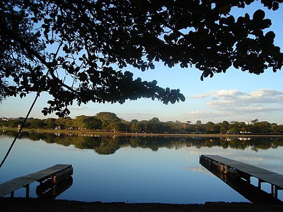 A CIDADE VISTA DO MARINA CAMPING EM SALTO GRANDE-SP-FOTO:GLAURE - SALTO GRANDE - SP