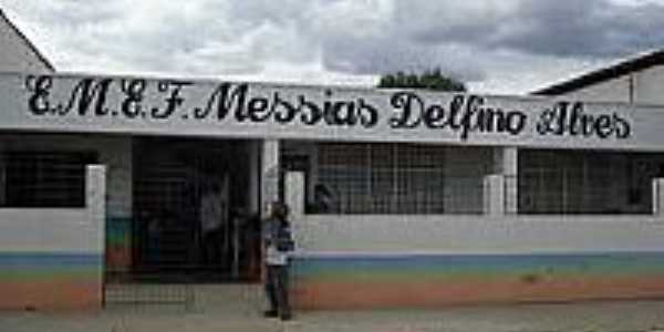 E.M.E.F.Messias Delfino Alves na localidade de So Joo em General Sampaio-Foto:nildo2012.blogspot.
