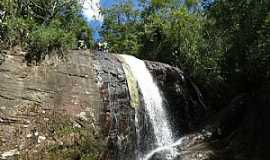 Divino de So Loureno - Cachoeira do Arco-Iris
