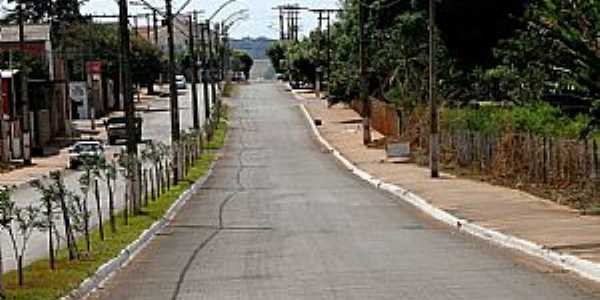 Avenida Ildefonso Carneiro, Setor Arco-ris, Cau-GO. 