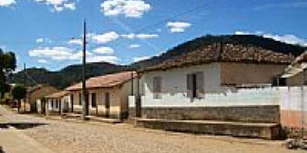 Rua da cidade-Foto:littleshedow [Panoramio]