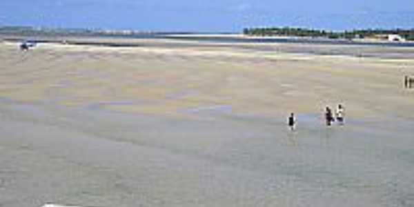 Praia das Conchas com Mar Baixa, ao fundo Praia do Gunga-Foto:Fernando Carvalho