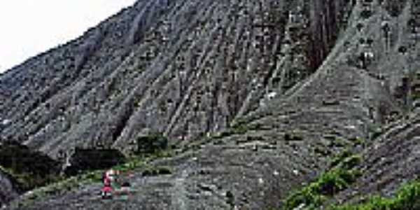 Escalandoa Pedra Riscada-Foto:Luciano Correa Tijo 