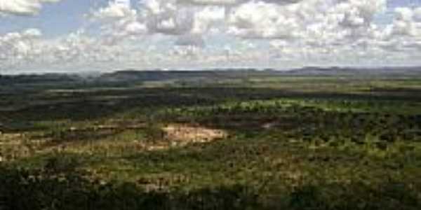 Vista da regio de Una-MG-Foto:Gethulio
