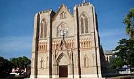 Cceres - Catedral de So Lus de Frana-Foto:Vicente A. Queiroz