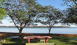 Porto Mendes - Porto Mendes-PR-Beira do Lago de Itaipu no Parque de Lazer Annita Wanderer-Foto:Ricardo Mercadante