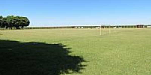 Campo de Futebol na Comunidade Santa Rita-Foto:Ricardo Mercadante