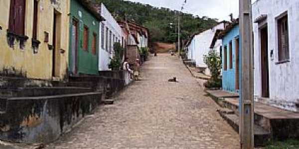 Itapeipu-BA-Rua do Povoado-Foto:FULERU