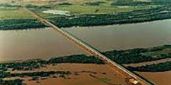 Ponte Internacional sobre o Rio Uruguai em So Borja-Foto:riogrande.