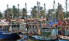 Pirambu - Barcos atracados em Pirambu-SE-Foto:marcos brava