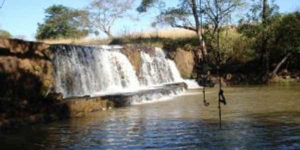 Cachoeira do cedro em Paulo de Faria - SP, Por Caio Russo